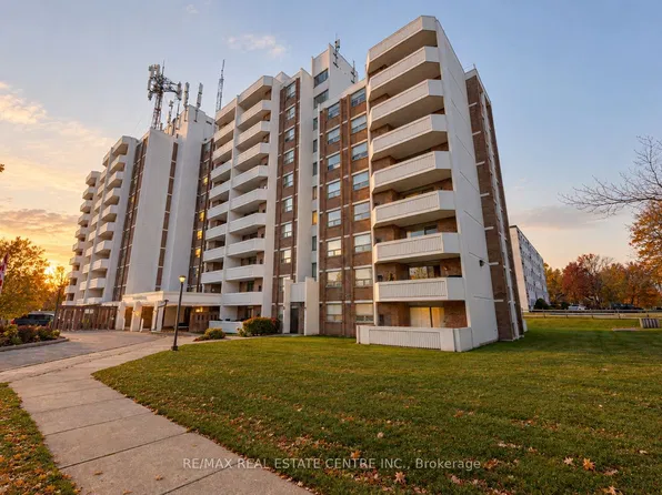 8 Fead St, Orangeville, ON L9W 3X4