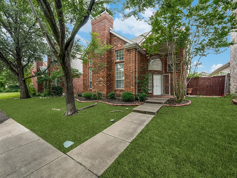 804 Santa Fe Trl — Photo 15