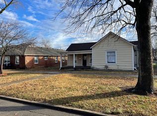 414 N 9th St, Independence, KS 67301