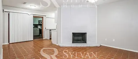 2916 White Oak Ln — Photo 6