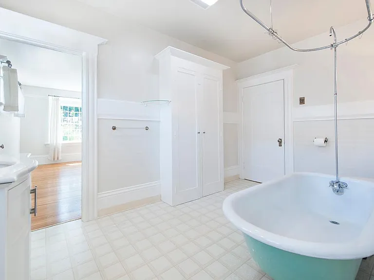 111 Monte Cresta Ave — Photo 16