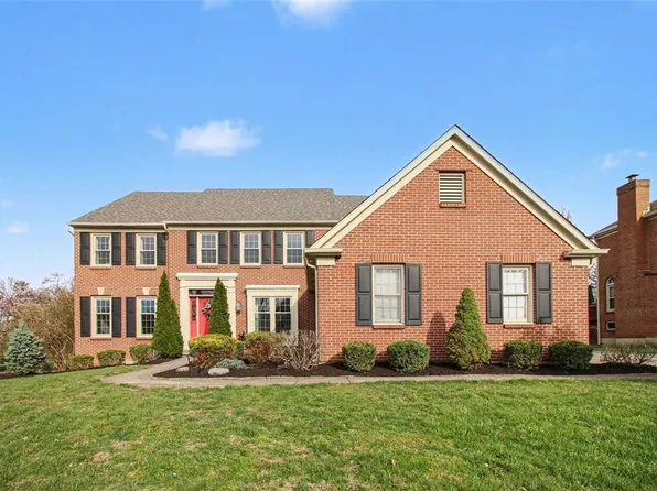8272 Eagleridge Dr, West Chester, OH 45069