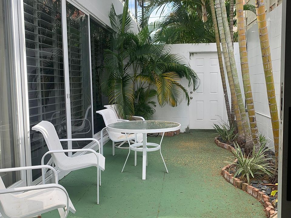 Private Courtyard