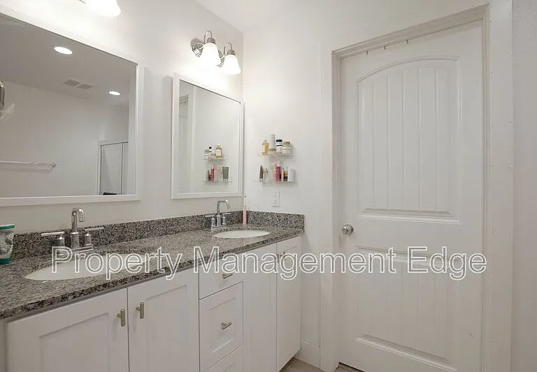 30463 Ridgely Way — Photo 23