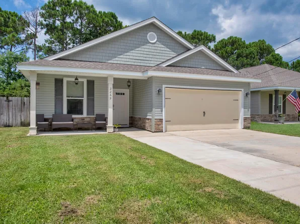 2269 Tom St, Navarre, FL 32566