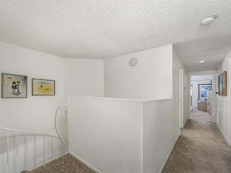 805 N Bay Front — Photo 22