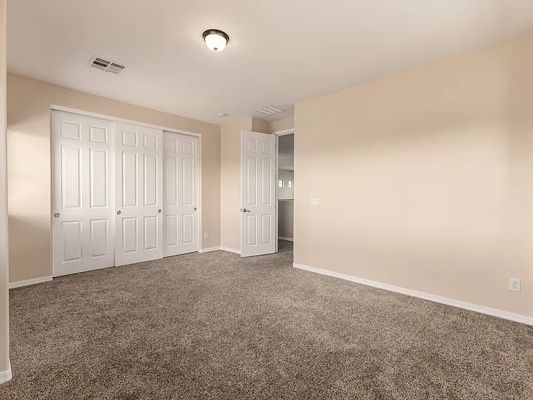2338 W Sierra Vista Dr — Photo 5