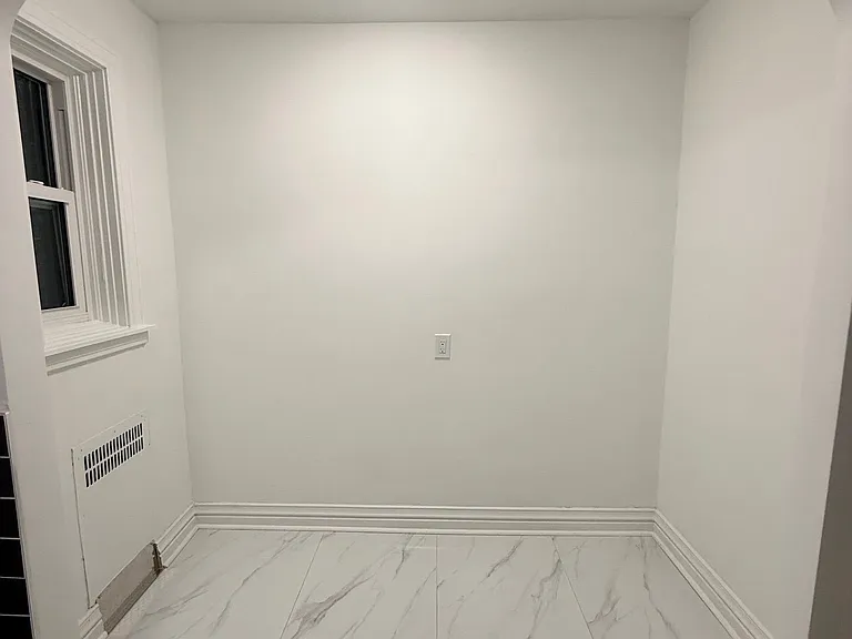 235 Cooper St #2 — Photo 7