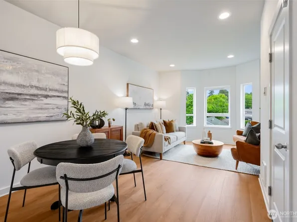 4849 S Chicago Street, Seattle, WA 98118
