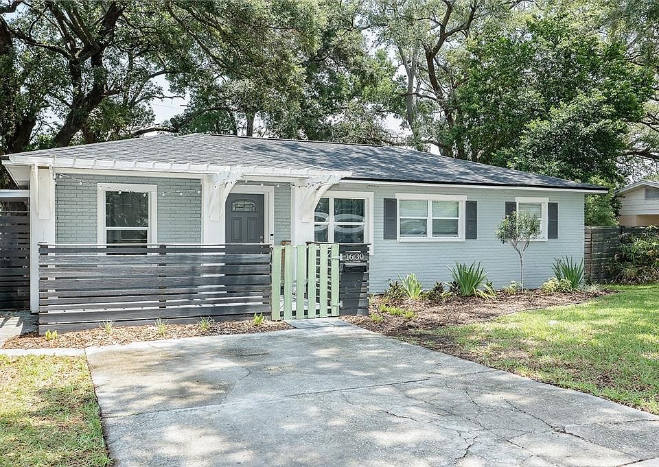 1st image of 1630 CRYSTAL LAKE DRIVE