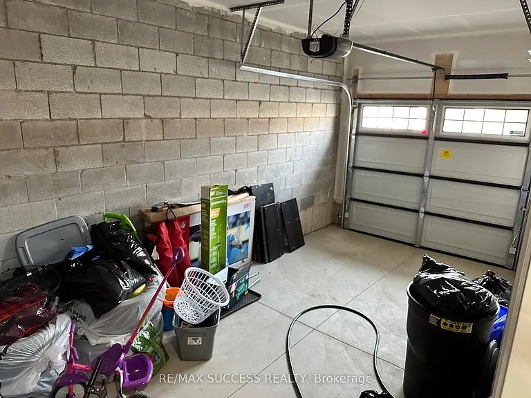 30 Mia Dr #7 — Photo 32