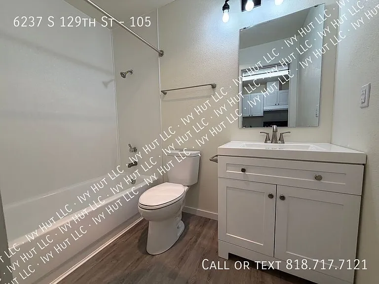 6237 S 129th St #105 — Photo 8