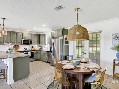 372 W 22nd Ave, Gulf Shores, AL, 36542
