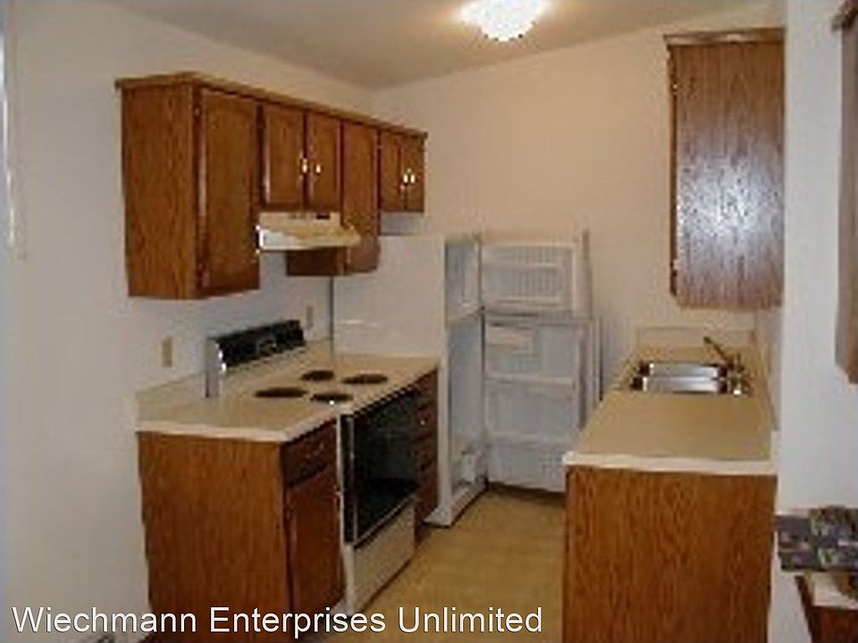 2nd image of 1540 W Portview Dr #6
