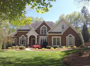 160 Timber Ln, Matthews, NC 28104