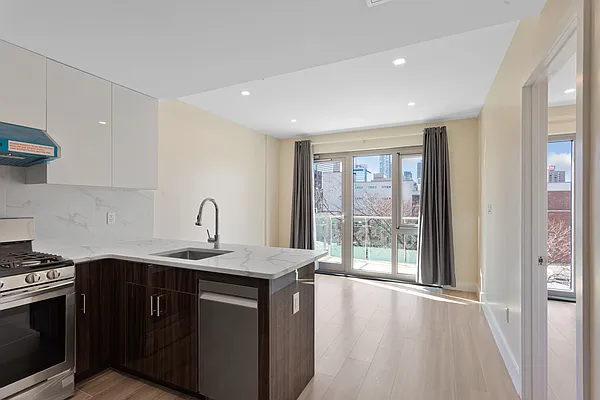 Rented by (Legacy) Elegran | media 9