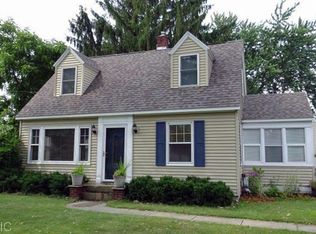 2713 Parchmount Ave, Kalamazoo, MI 49004