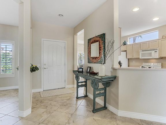 5th image of 16143 W Desert Winds Dr