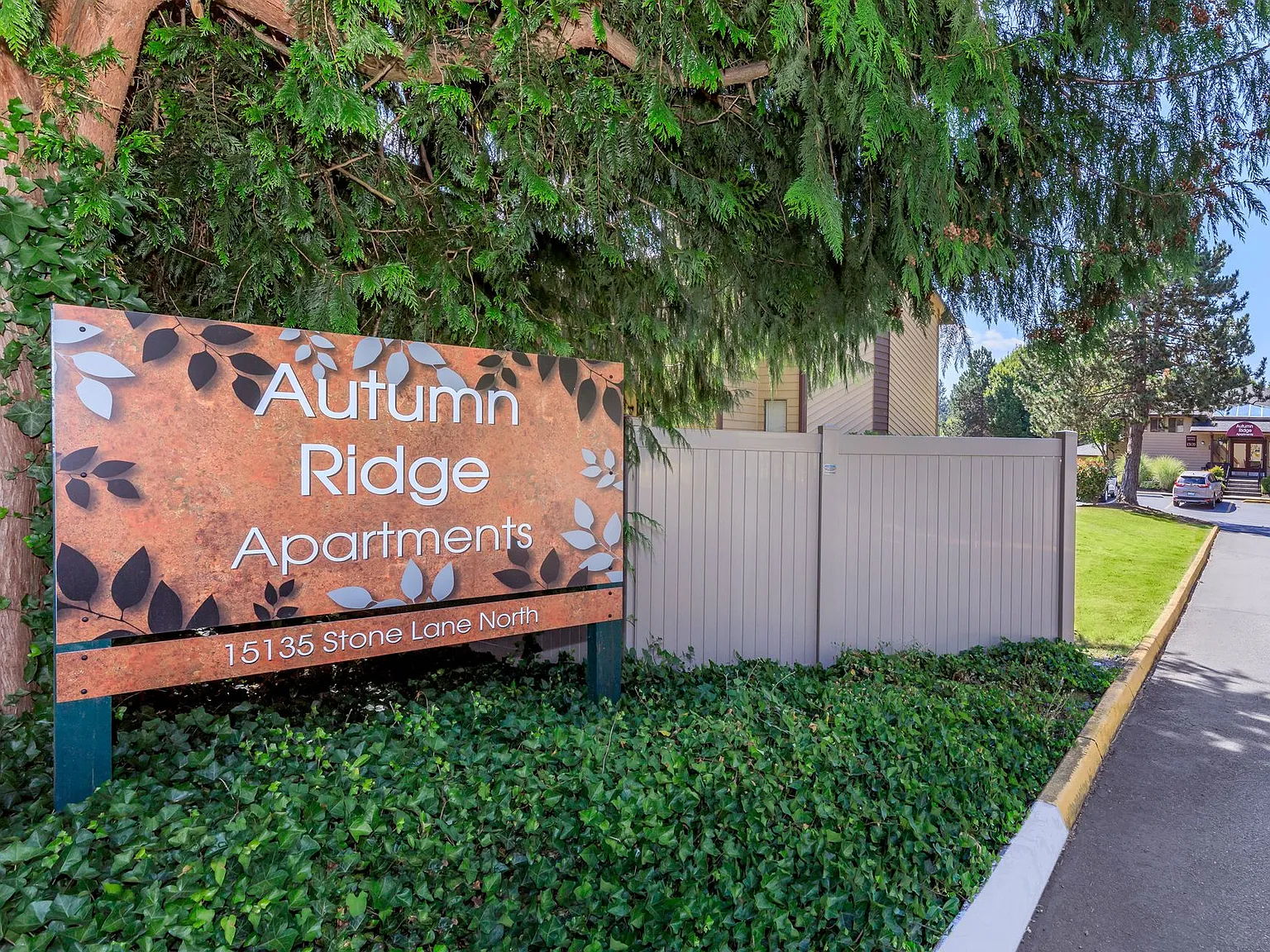 Autumn Ridge Apartments — Photo 1