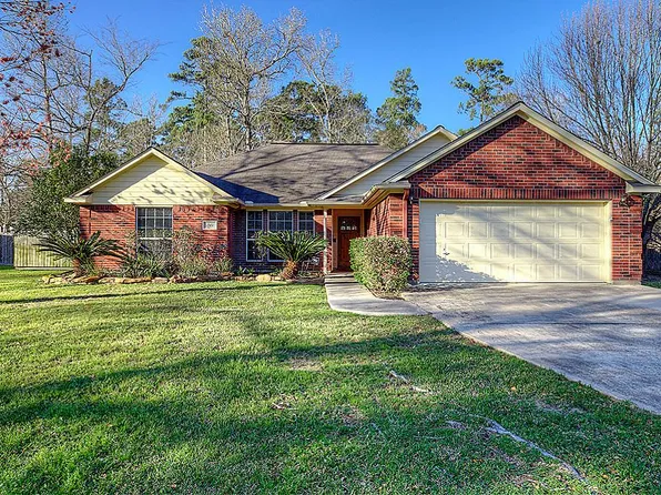 7502 Charred Pine Dr, Magnolia, TX 77354