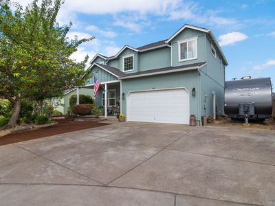 80 Honer Loop, Creswell, OR, 97426