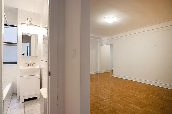 Rented by Rita S Citrin, LREB | media 6