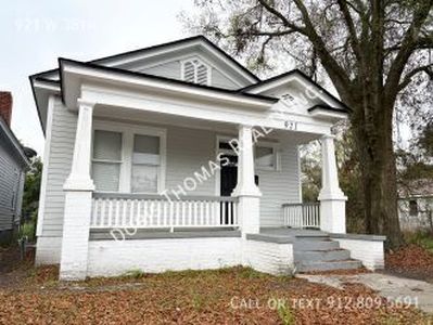 921 W 38th St, Savannah, GA, 31415
