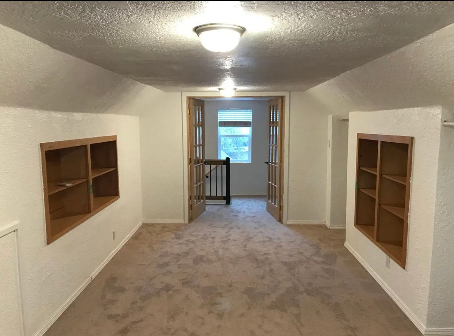 1720 Gilham Rd — Photo 3