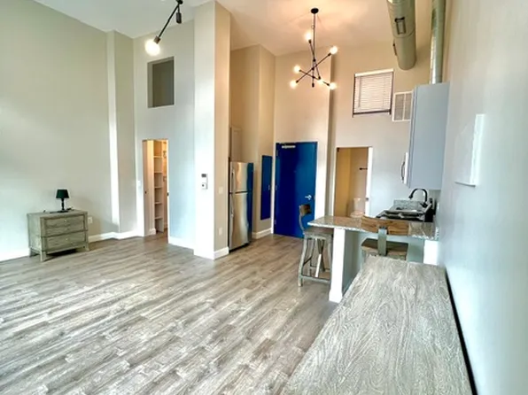109 W Lexington St #6A, Baltimore, MD 21201