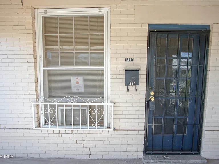 1419 Wyoming Ave — Photo 2