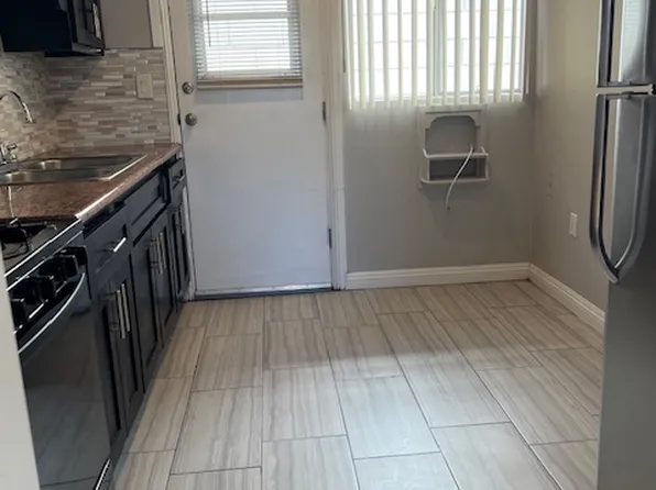 6039 Sheila St, Commerce, CA 90040