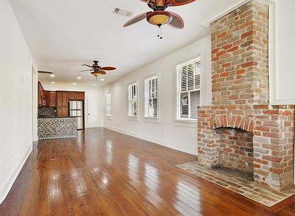 3rd image of 4608 S Derbigny St
