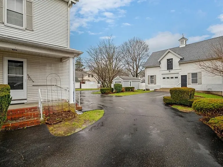 Parking / Driveway
