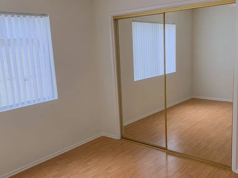 1151 Justin Ave #1 — Photo 6