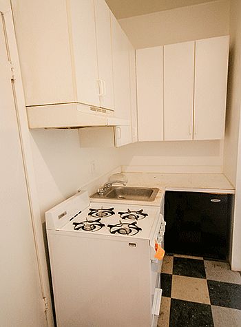 1st image of 620 E 11th St APT 2