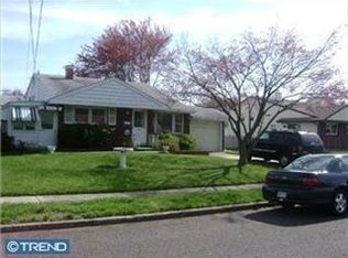 244 Meyner Dr, Bellmawr, NJ 08031