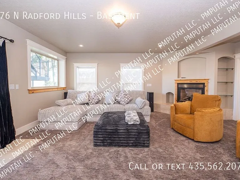 876 N Radford Ln #BASEMENT — Photo 3