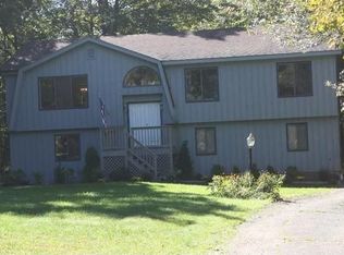 4 Pheasant Dr, New Fairfield, CT 06812