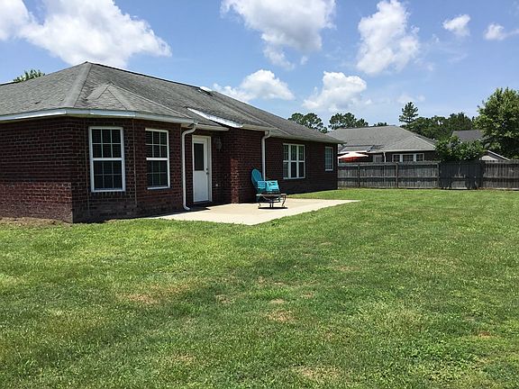 4th image of 39 Ashley Ln NE