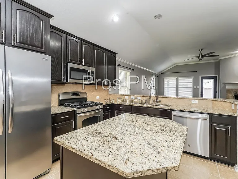 500 Turnstone Dr — Photo 10