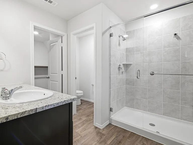4323 Lake Ritter St — Photo 3