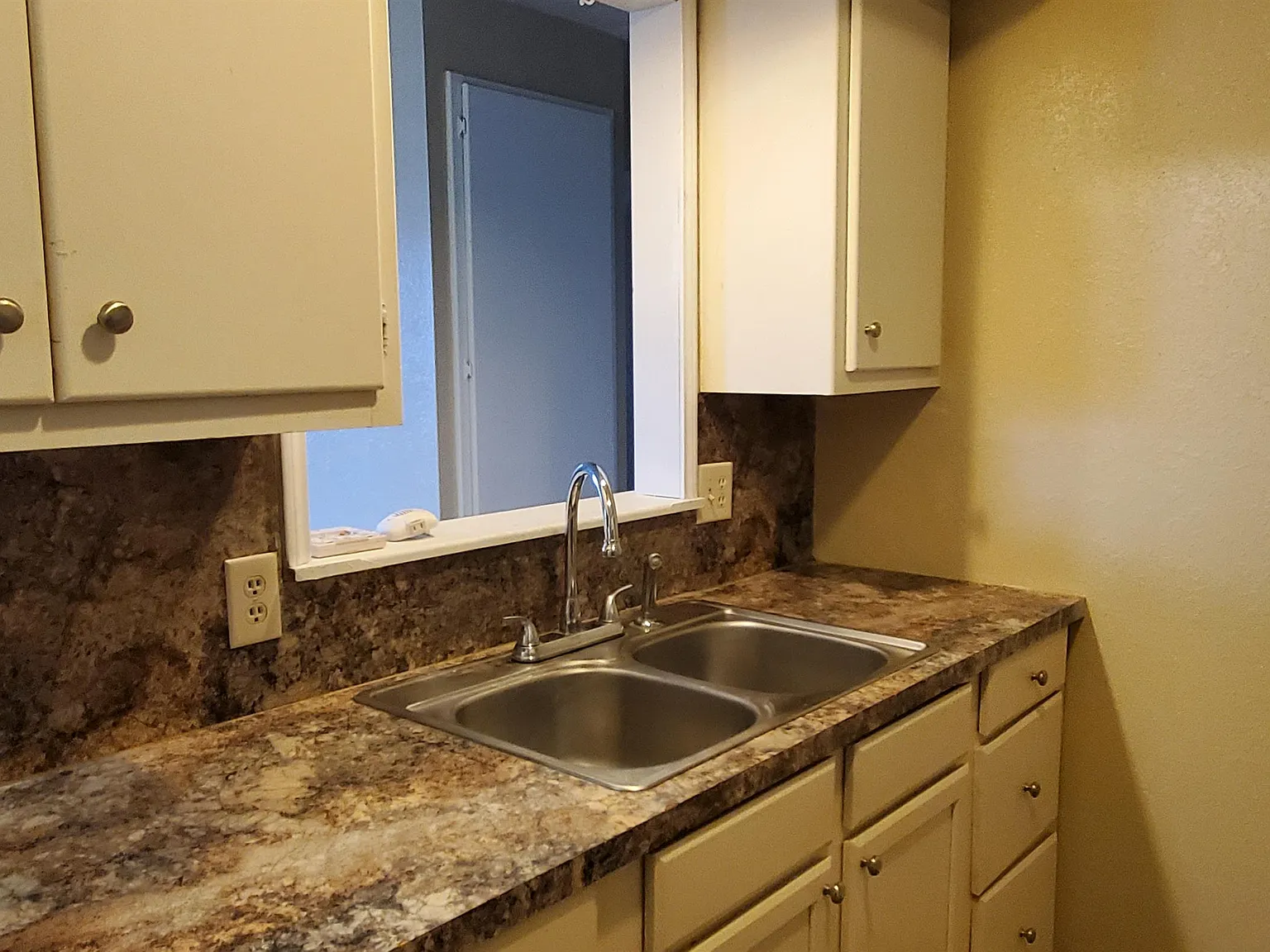 3112 Forestridge - 1 — Photo 4