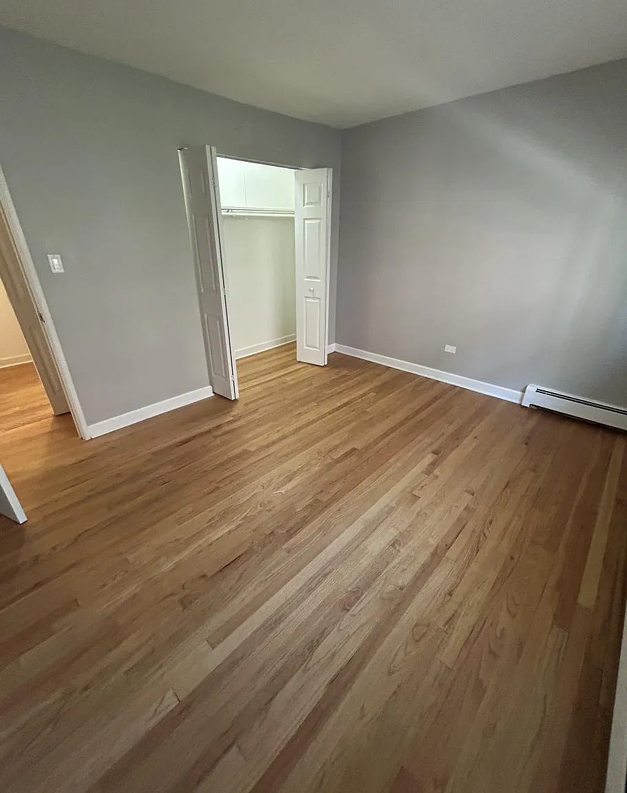 6211 North Kenmore Avenue #502 — Photo 4