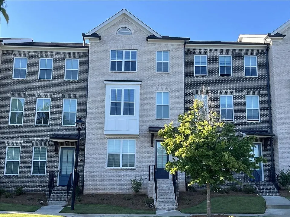 235 Sims Park Pl