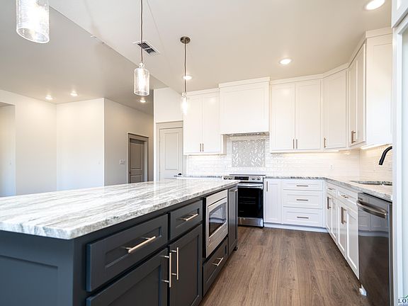 5th image of 1523 Wellington Ln