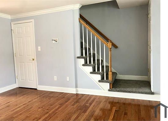 3rd image of 4068 Saint Monica Dr