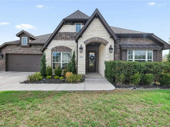4800 Crooked Branch Dr, College Station, TX 77845