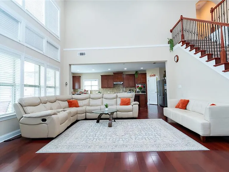 1125 Sonoma Chase — Photo 25