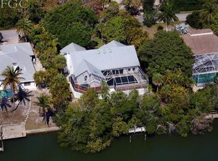 916 Beach Rd, Sanibel, FL 33957