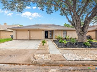 112 Cumberland Gap, Victoria, TX 77904